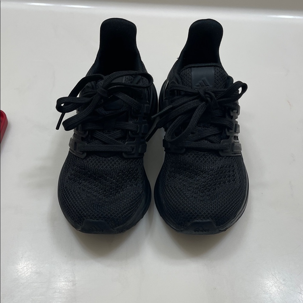 Adidas Men's All-Black Athletic Sneakers